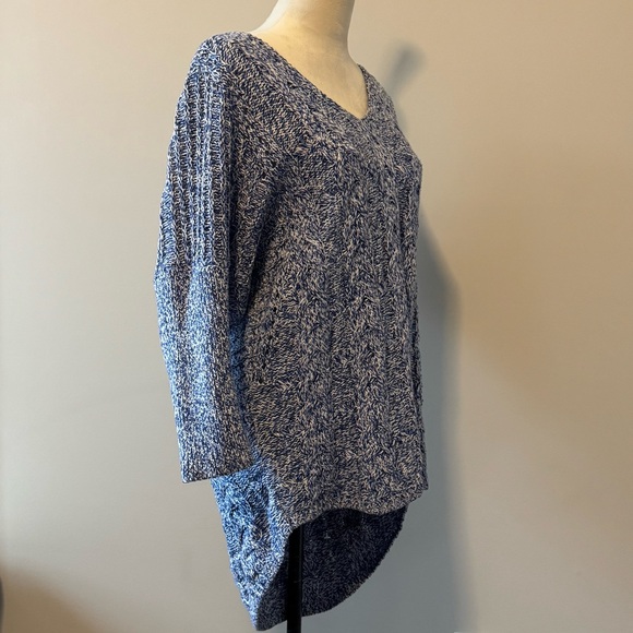 Express Marled Blue Cable Knit Tunic Sweater Medium Dolman Sleeves High Low - Picture 3 of 12